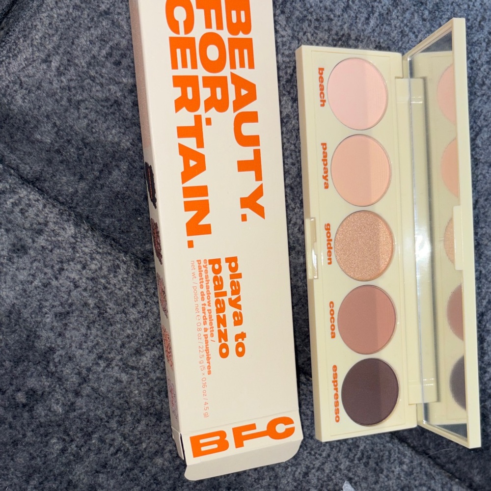 Playa to Palazzo Eyeshadow Palette - Neutral Shades